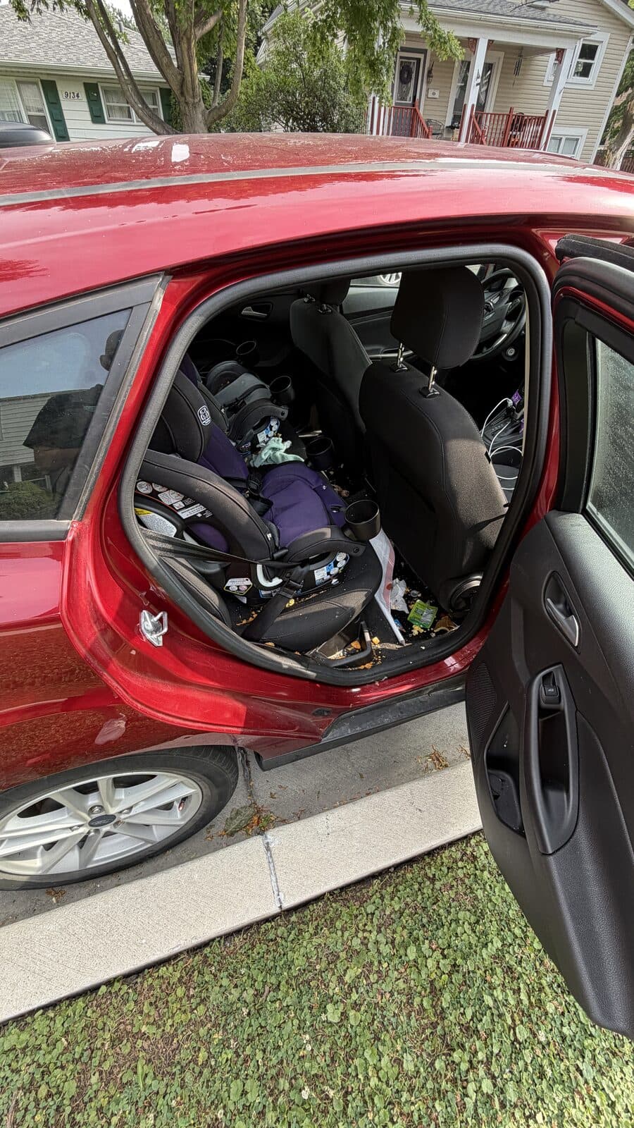 Ford Focus interior before detailing